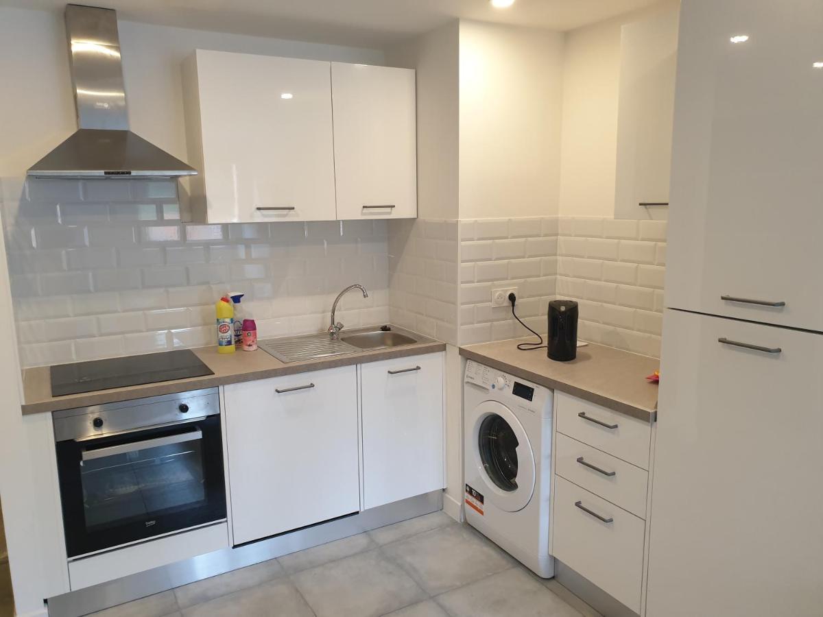 Appartements Renove 2023 Proche Aeroport 5Min, Gare Sncf 2 Min, Tramway Au Pied De L'Immeuble , Parking Possible, Renovated Apartments 2023 Near The Airport 5 Min, Train Station 2 Min, Tram Next To The Building 1 Min, Parking Possible นีซ ภายนอก รูปภาพ